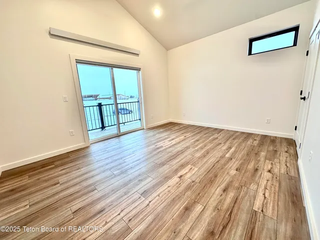 $1,100,000 | 115 Spike Loop, Etna, WY 83118