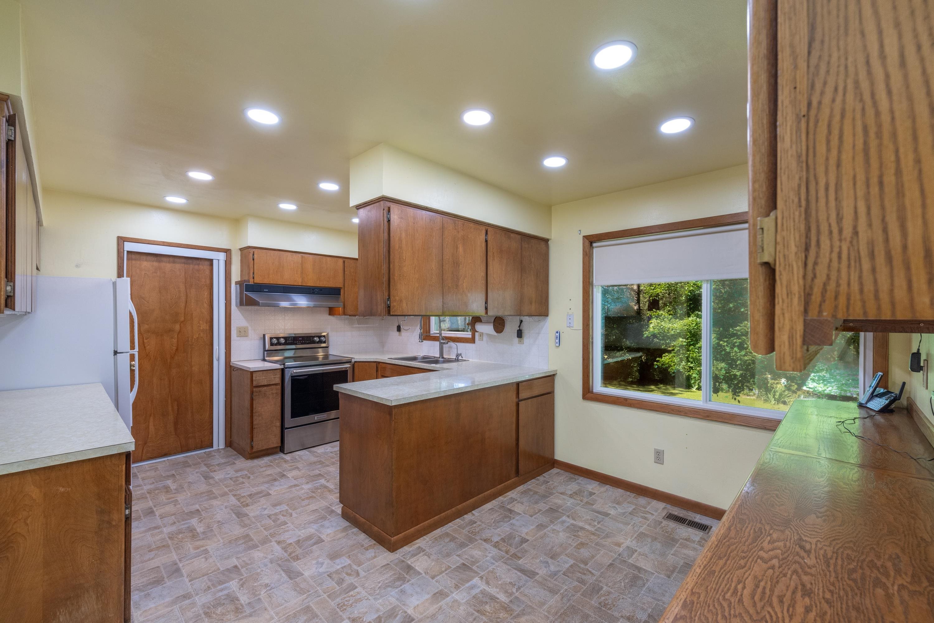 7608 South Welcome Road Medical Lake, WA 99022 - Photo 6 of 50
