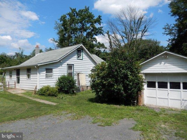 2242 Newport Road Newport, PA 17074 - Photo 9 of 12 Gallery Image 9