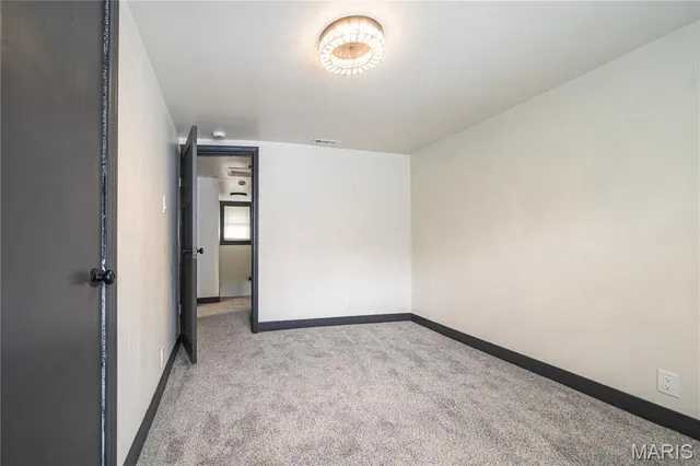 $249,900 | 210 Springer Avenue, Edwardsville, IL 62025