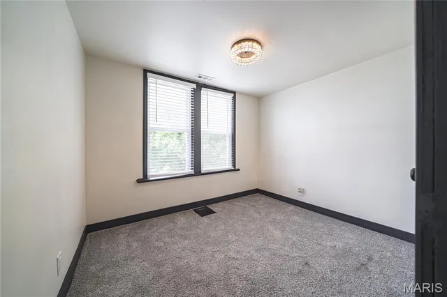 $249,900 | 210 Springer Avenue, Edwardsville, IL 62025