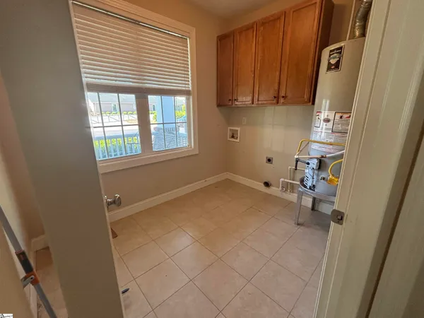 $3,600 | 108 Arlington Avenue, Greenville, SC 29601