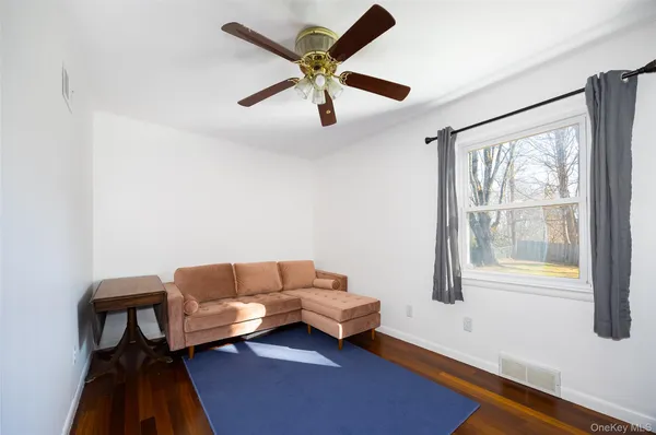 $399,000 | 6 Gale Drive, Poughkeepsie, NY 12603