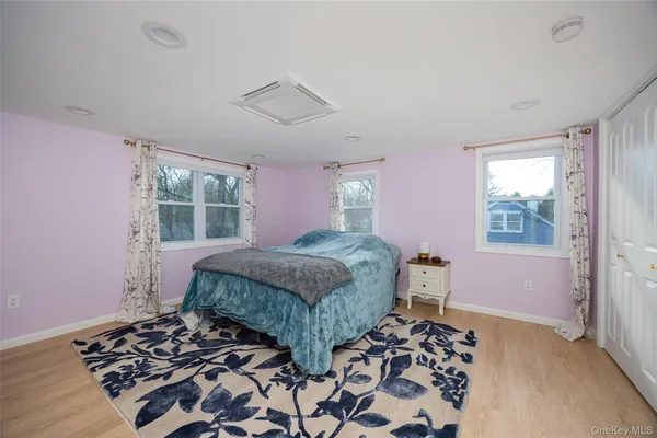 $399,000 | 6 Gale Drive, Poughkeepsie, NY 12603