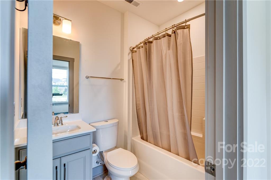 653 Crawfish Drive Fort Mill, SC 29708 - Photo 18 of 48 Gallery Image 18