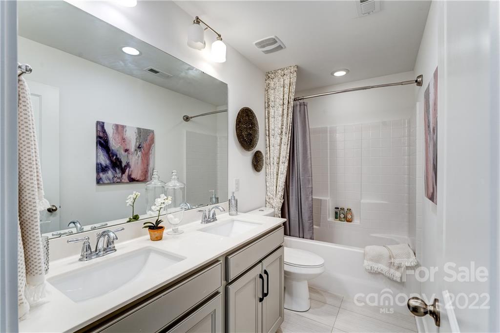653 Crawfish Drive Fort Mill, SC 29708 - Photo 25 of 48 Gallery Image 25