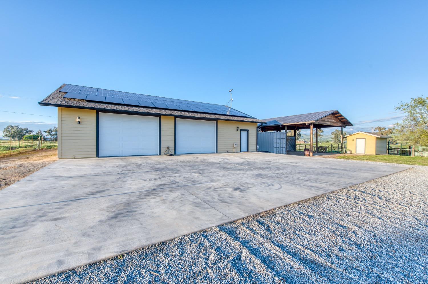 20431 Thermal Road Sanger, CA 93657 - Photo 42 of 88