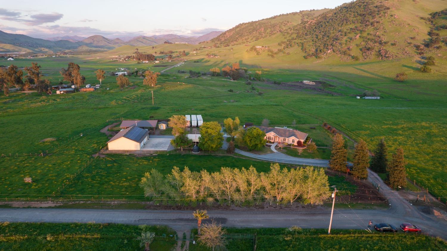20431 Thermal Road Sanger, CA 93657 - Photo 80 of 88