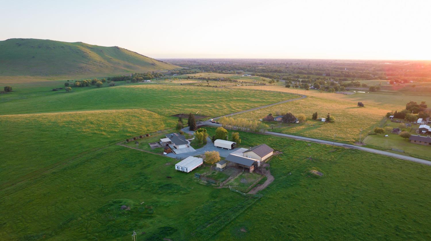 20431 Thermal Road Sanger, CA 93657 - Photo 84 of 88