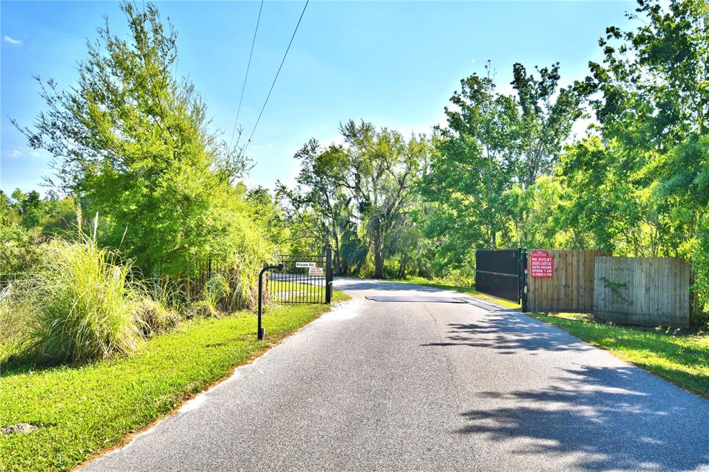 23 Armadillo Road Frostproof, FL 33843 - Photo 5 of 47