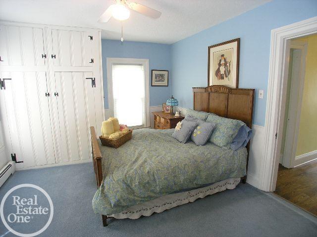 2172 Greenfield Road Berkley, MI 48072 - Photo 29 of 44 50074128-28.JPG