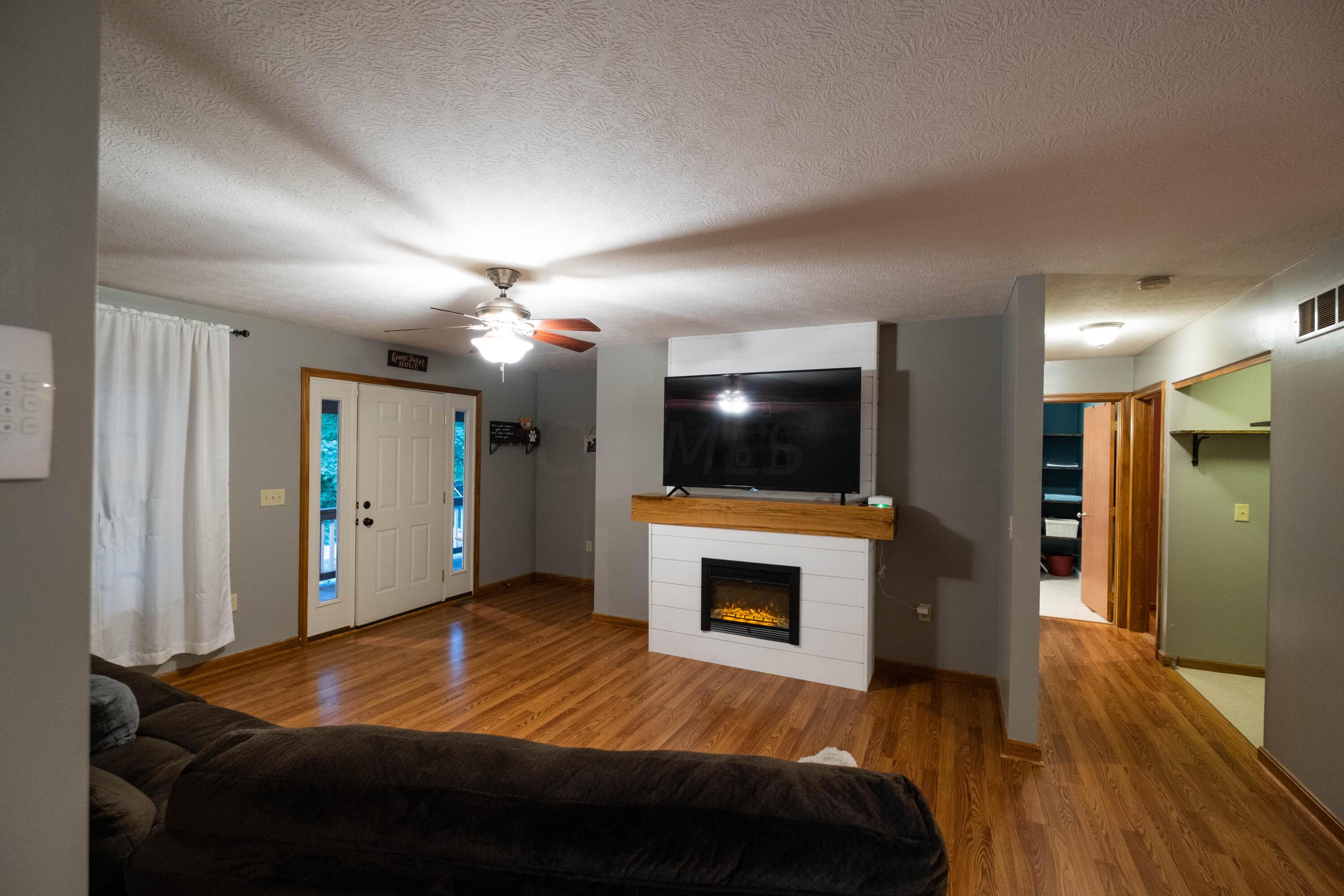 14474 Monroe Mills Road Howard, OH 43028 - Photo 4 of 27