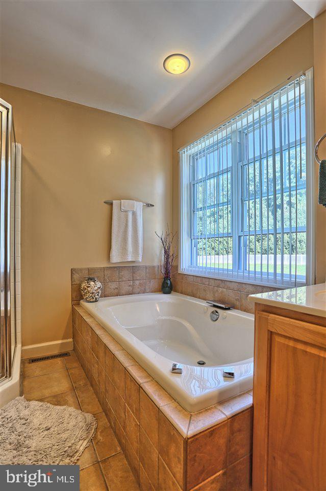 228 Willis Road Etters, PA 17319 - Photo 21 of 25 Gallery Image 21