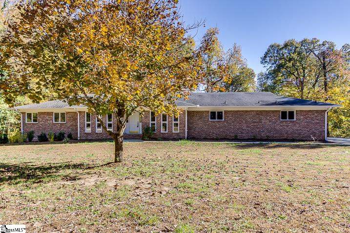 117 Hudson Way Greer, SC 29650 - Photo 2 of 24 Gallery Image 2