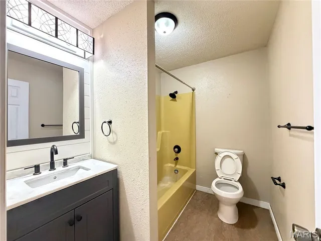 $260,000 | 99 County Road 4200, Salem, MO 65560