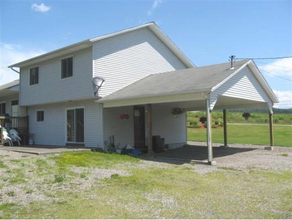 5633 Highway 102 Canaan, VT 05903 - Photo 5 of 17