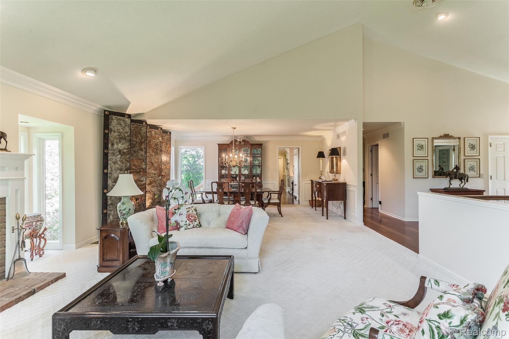 78 Vaughan-Ridge Road Bloomfield Hills, MI 48304 - Photo 11 of 41 VaughnRidge-19.jpg