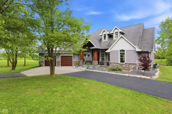 $925,000 | 2035 550 East, Franklin, IN 46131