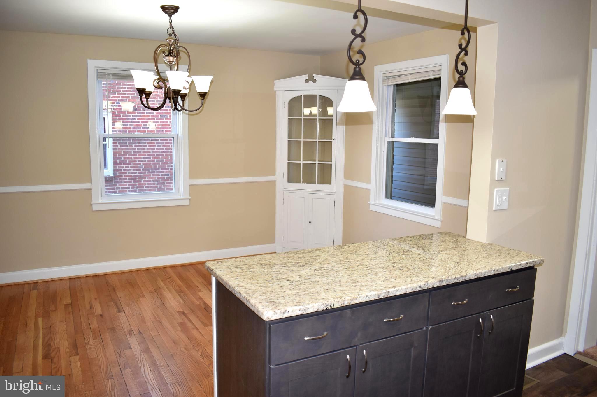 5149 Stafford Road Baltimore, MD 21229 - Photo 11 of 33 Granite Counters & Extra Storage