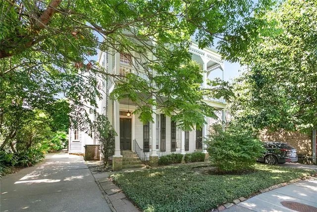 $1,100,000 | 1322-24 Arabella Street, New Orleans, LA 70115