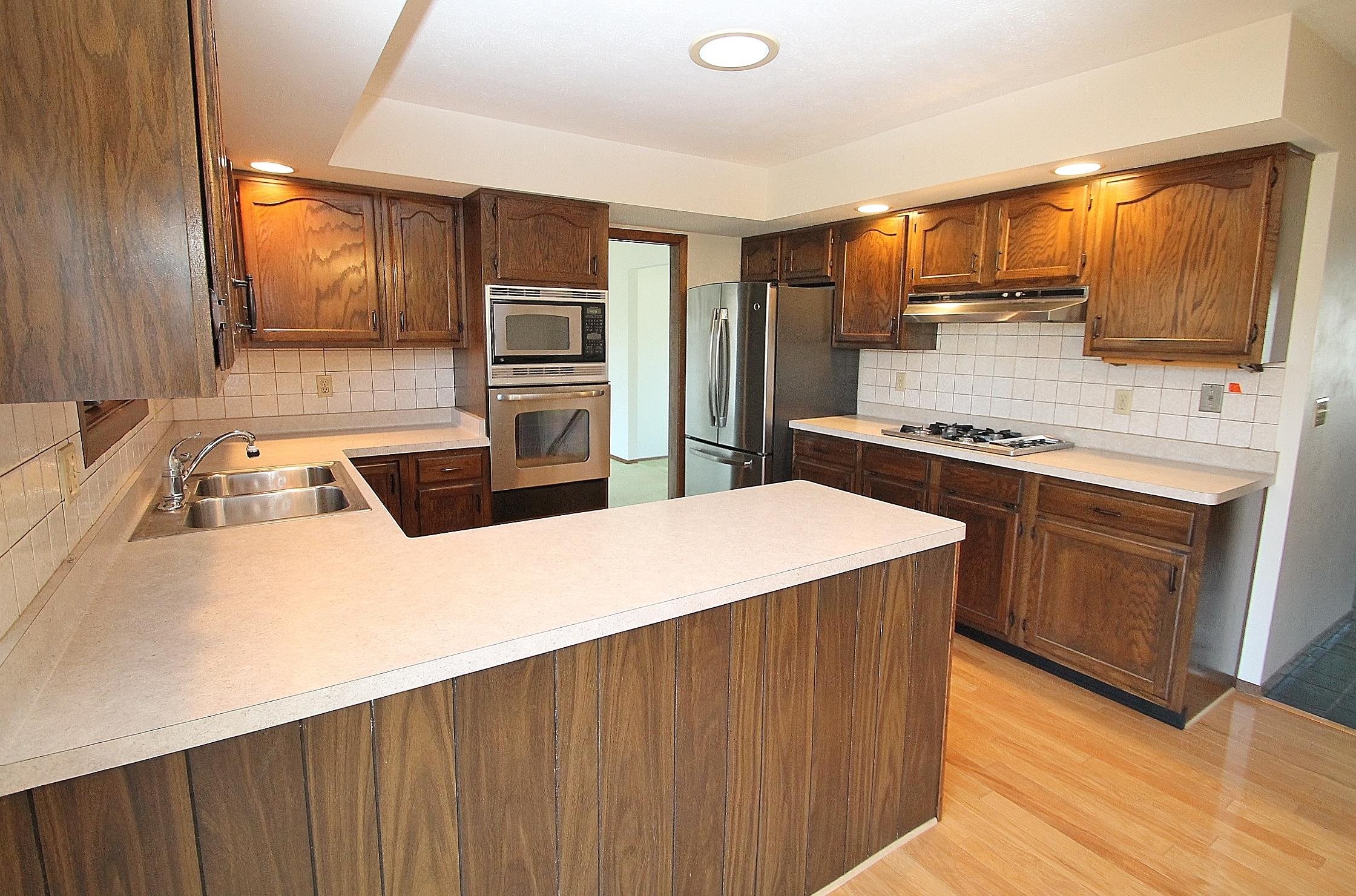 6112 Sorrel Tree Road Rockford, IL 61107 - Photo 13 of 42 Gallery Image 13