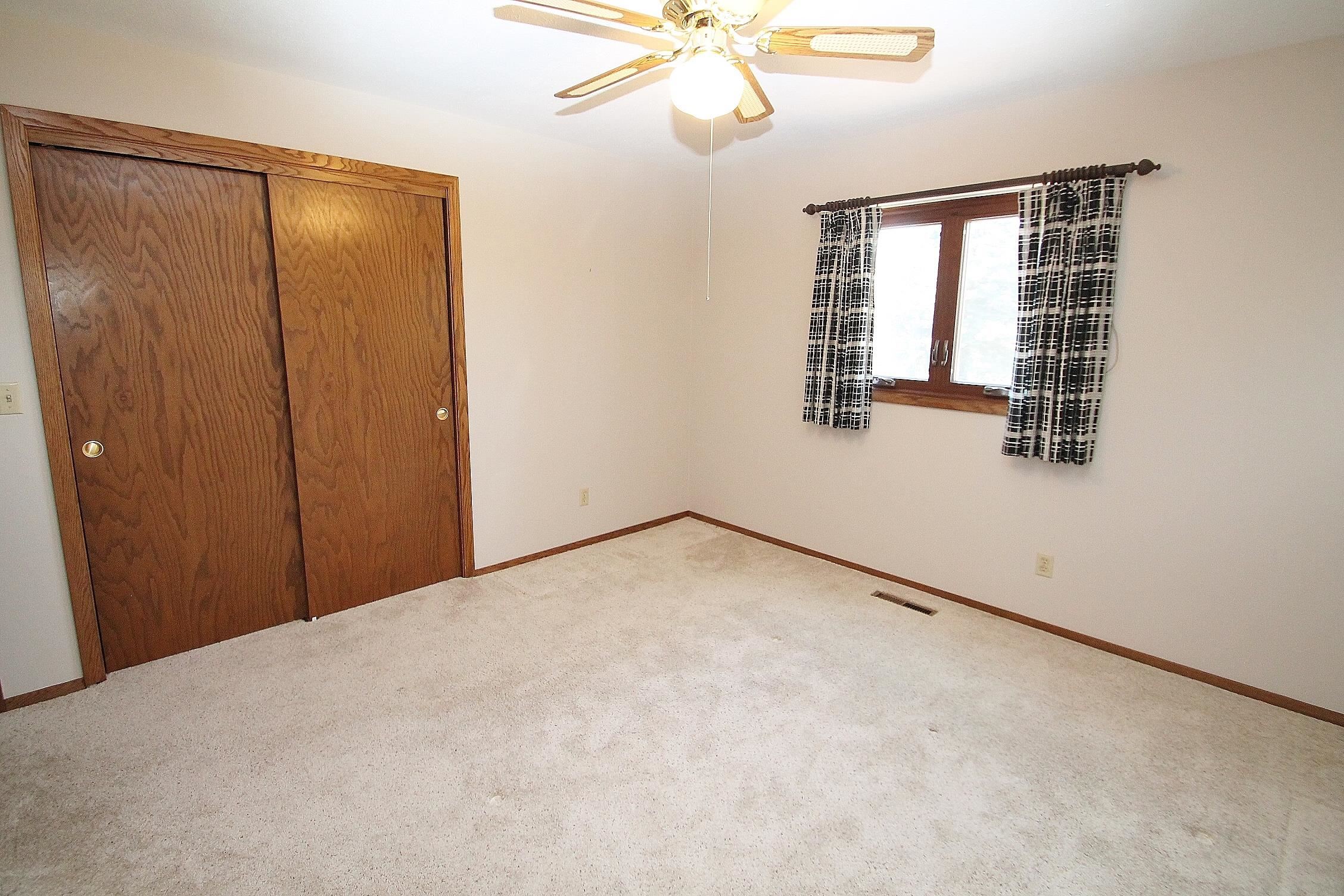 6112 Sorrel Tree Road Rockford, IL 61107 - Photo 33 of 42 Gallery Image 33