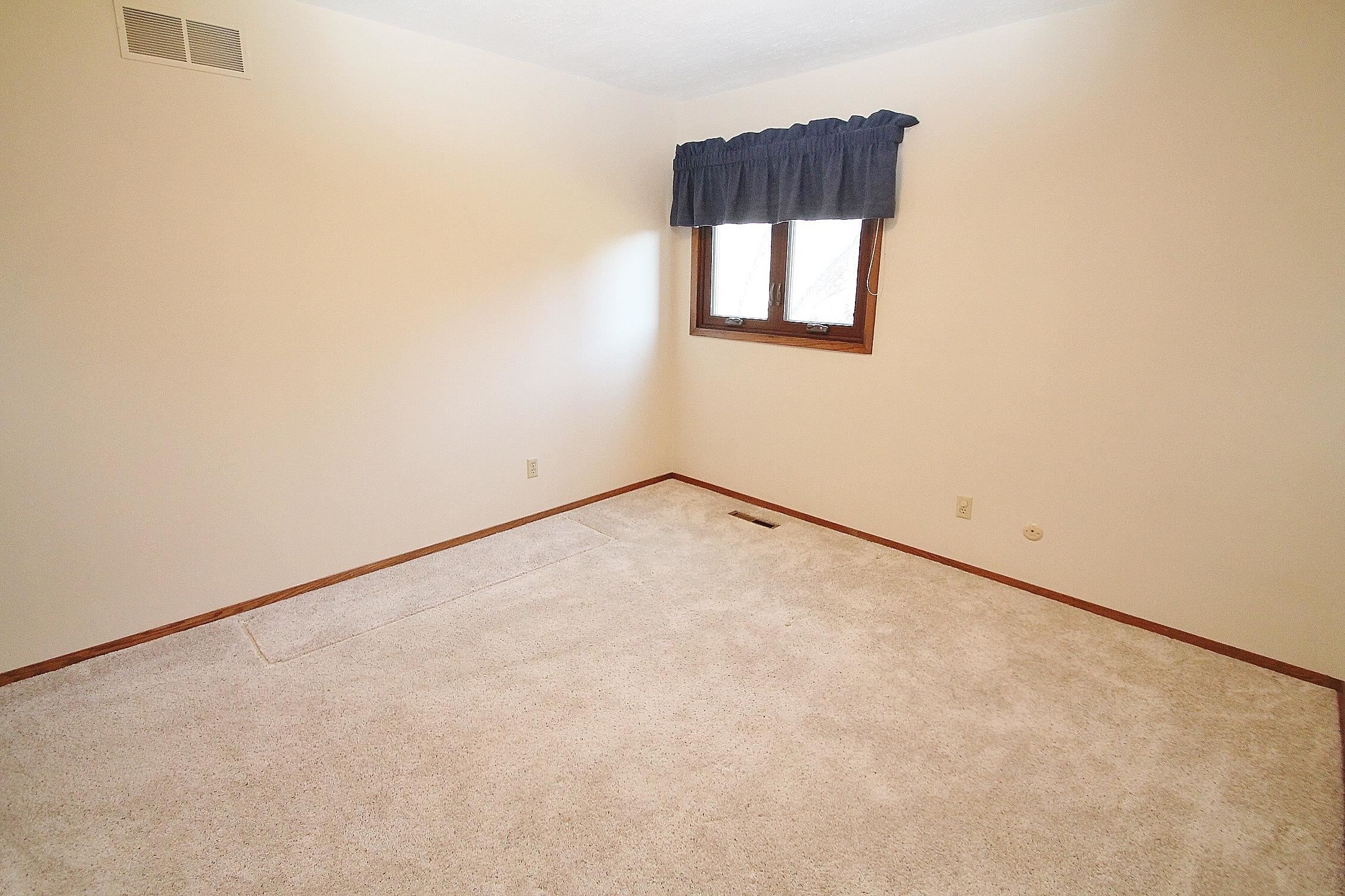 6112 Sorrel Tree Road Rockford, IL 61107 - Photo 35 of 42 Gallery Image 35