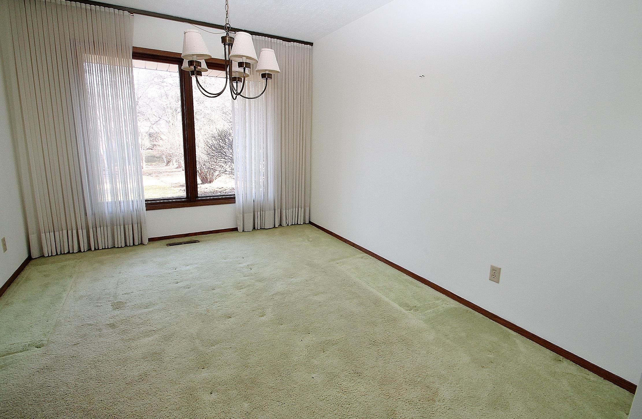6112 Sorrel Tree Road Rockford, IL 61107 - Photo 5 of 42 Gallery Image 5