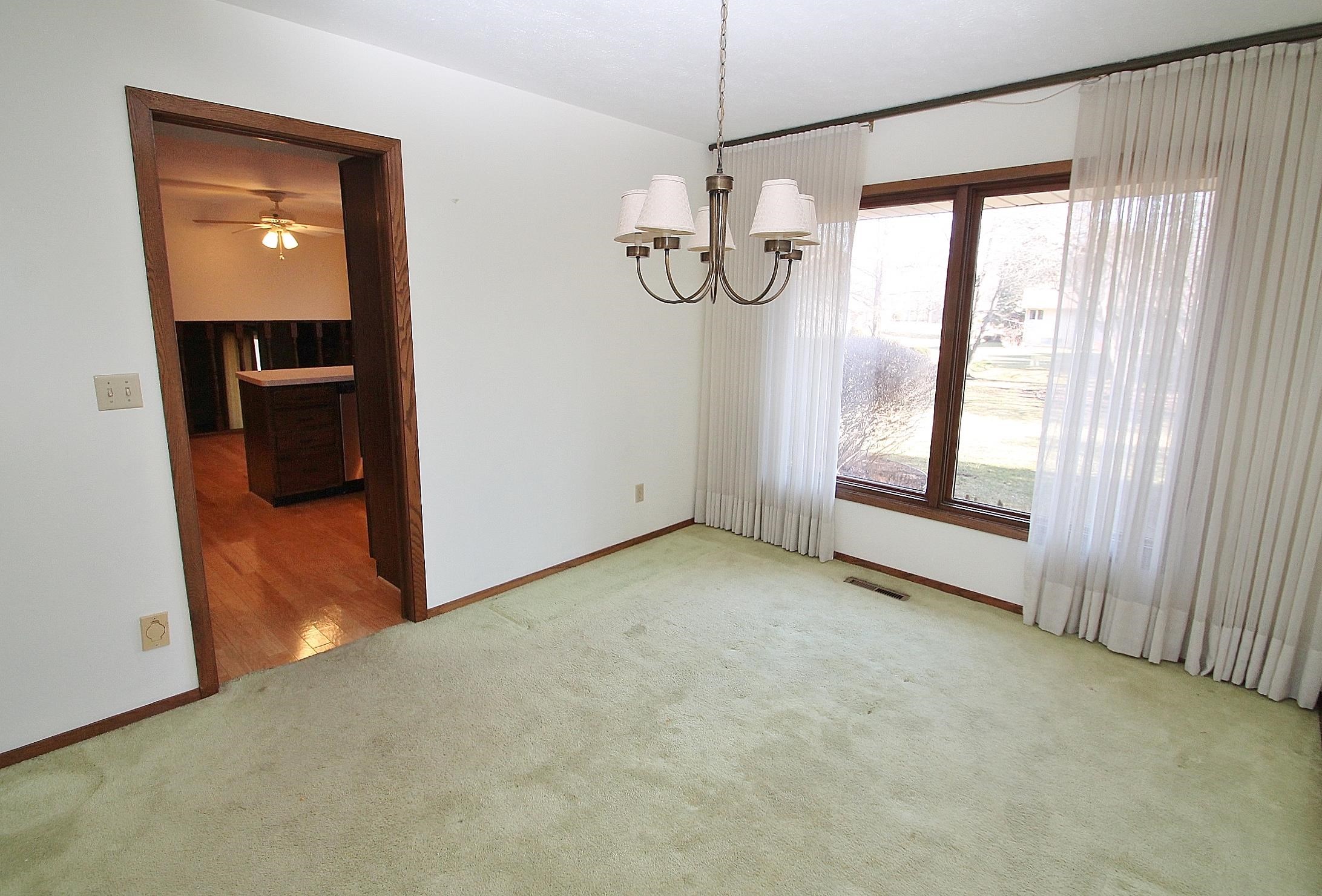 6112 Sorrel Tree Road Rockford, IL 61107 - Photo 10 of 42 Gallery Image 10