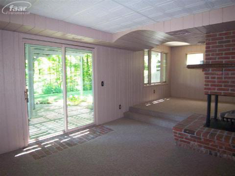 513 Morrish Road Flushing, MI 48433 - Photo 13 of 17 20238089-13.JPG
