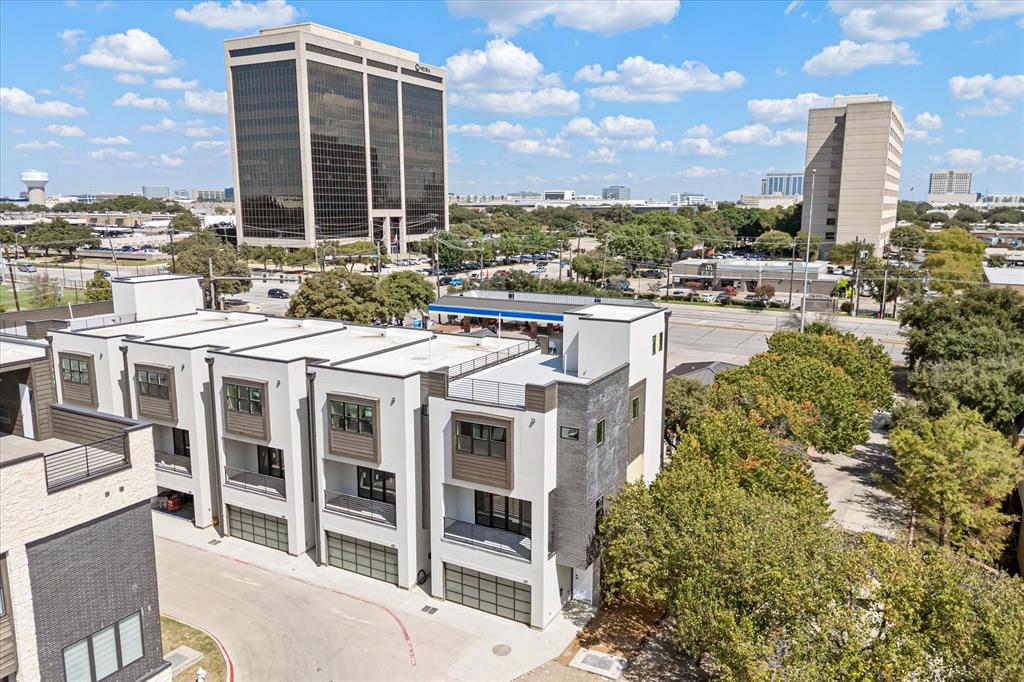 a picture of city view