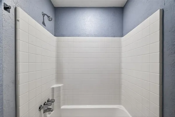 $2,150 | 4727 Arvilla Lane, Houston, TX 77021