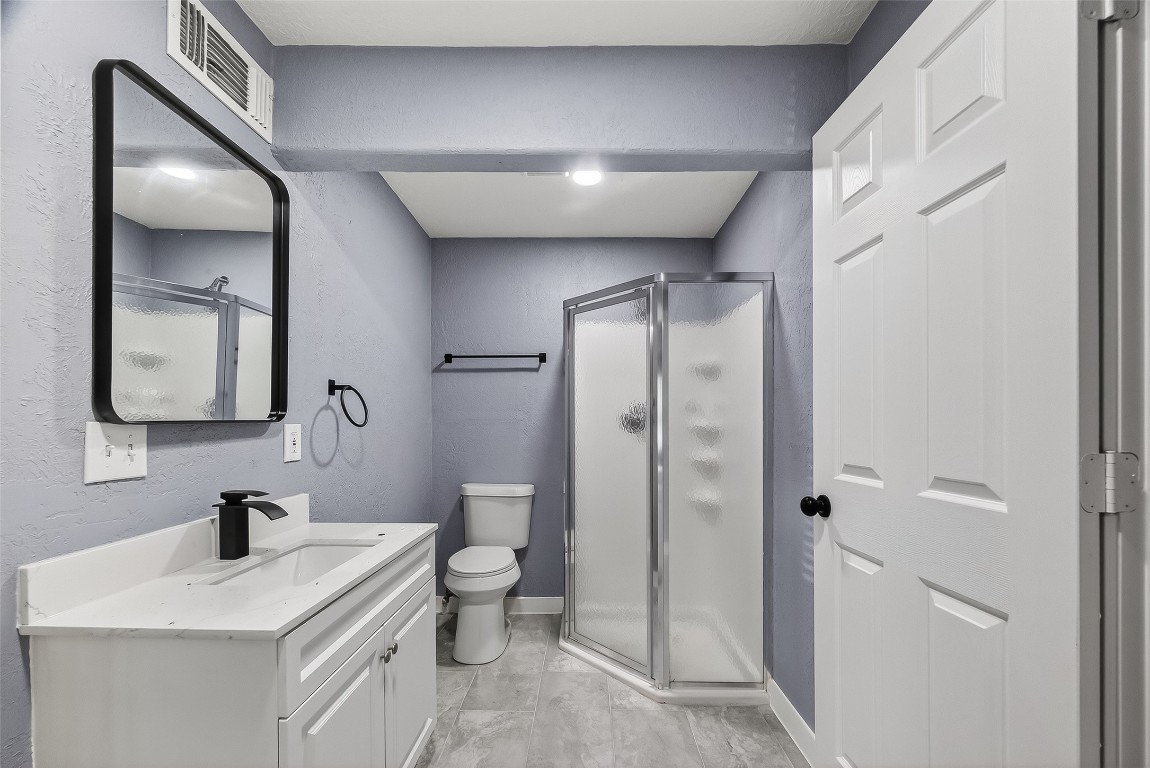 4727 Arvilla Lane Houston, TX 77021 - Photo 22 of 37