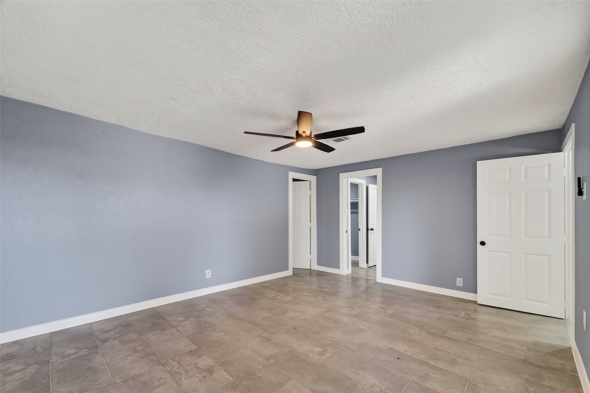 4727 Arvilla Lane Houston, TX 77021 - Photo 26 of 37