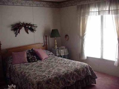 363 South Elba Road Lapeer, MI 48446 - Photo 9 of 11 20176383-8.JPG