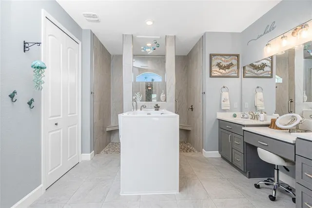 $538,000 | 262 Rotonda Boulevard North, Rotonda West, FL 33947