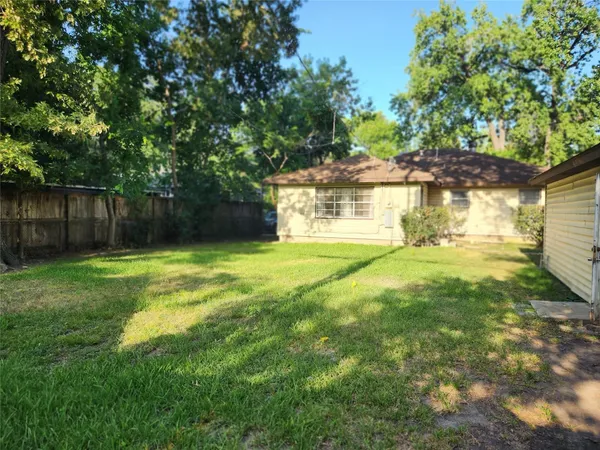 $3,000 | 1107 Worthshire Street, Houston, TX 77008