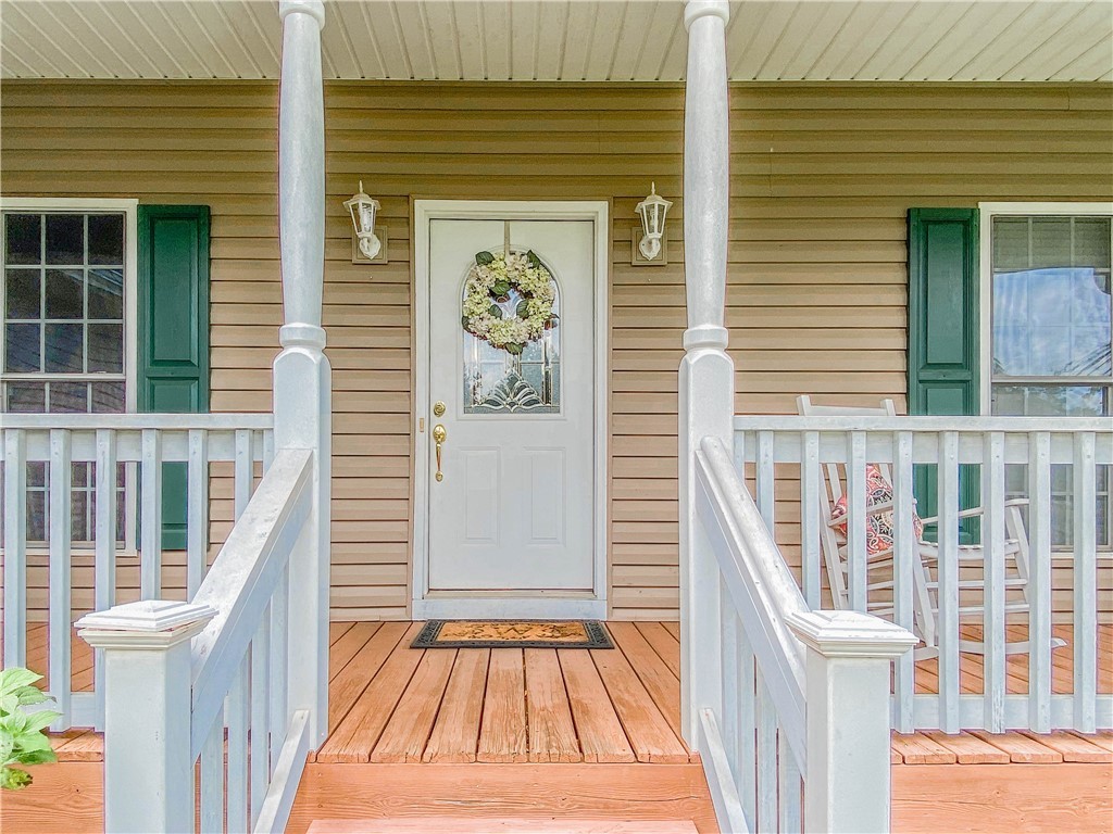 1545 Davis Creek Road Seneca, SC 29678 - Photo 4 of 44 Gallery Image 4