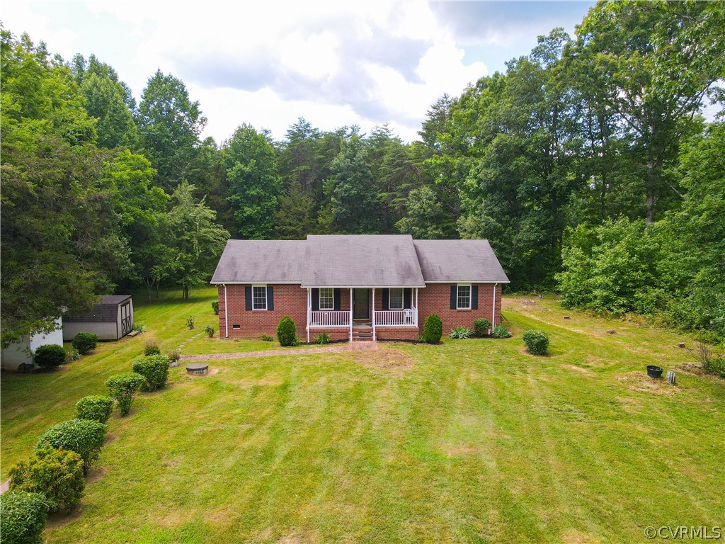 2434 Maidens Road Maidens, VA 23102 - Photo 3 of 49