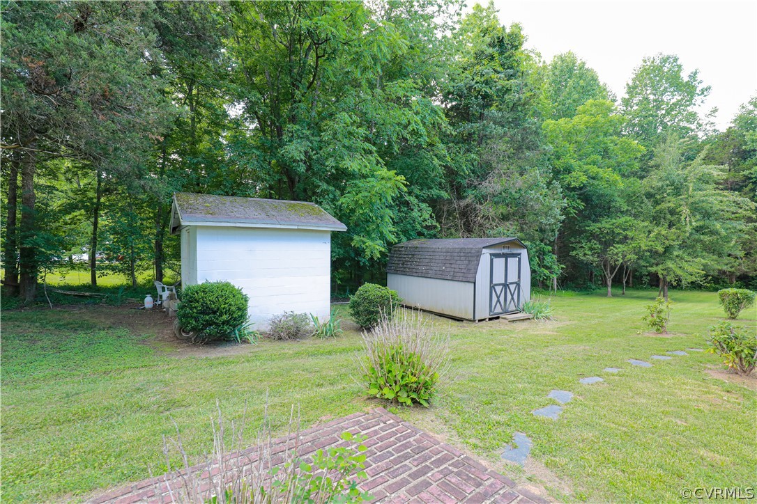 2434 Maidens Road Maidens, VA 23102 - Photo 45 of 49