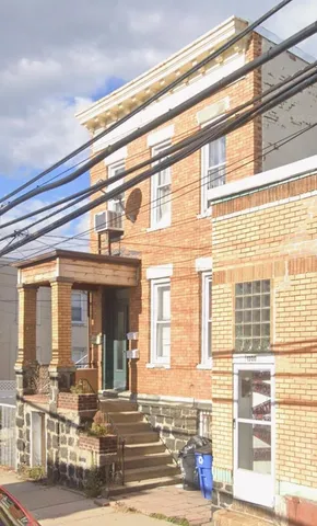 $2,400 | 1302 67th Street, Unit 1, North Bergen, NJ 07047