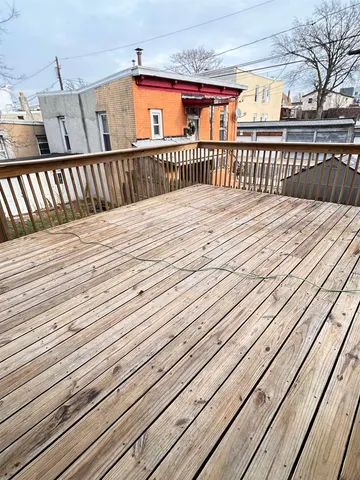 $2,400 | 1302 67th Street, Unit 1, North Bergen, NJ 07047