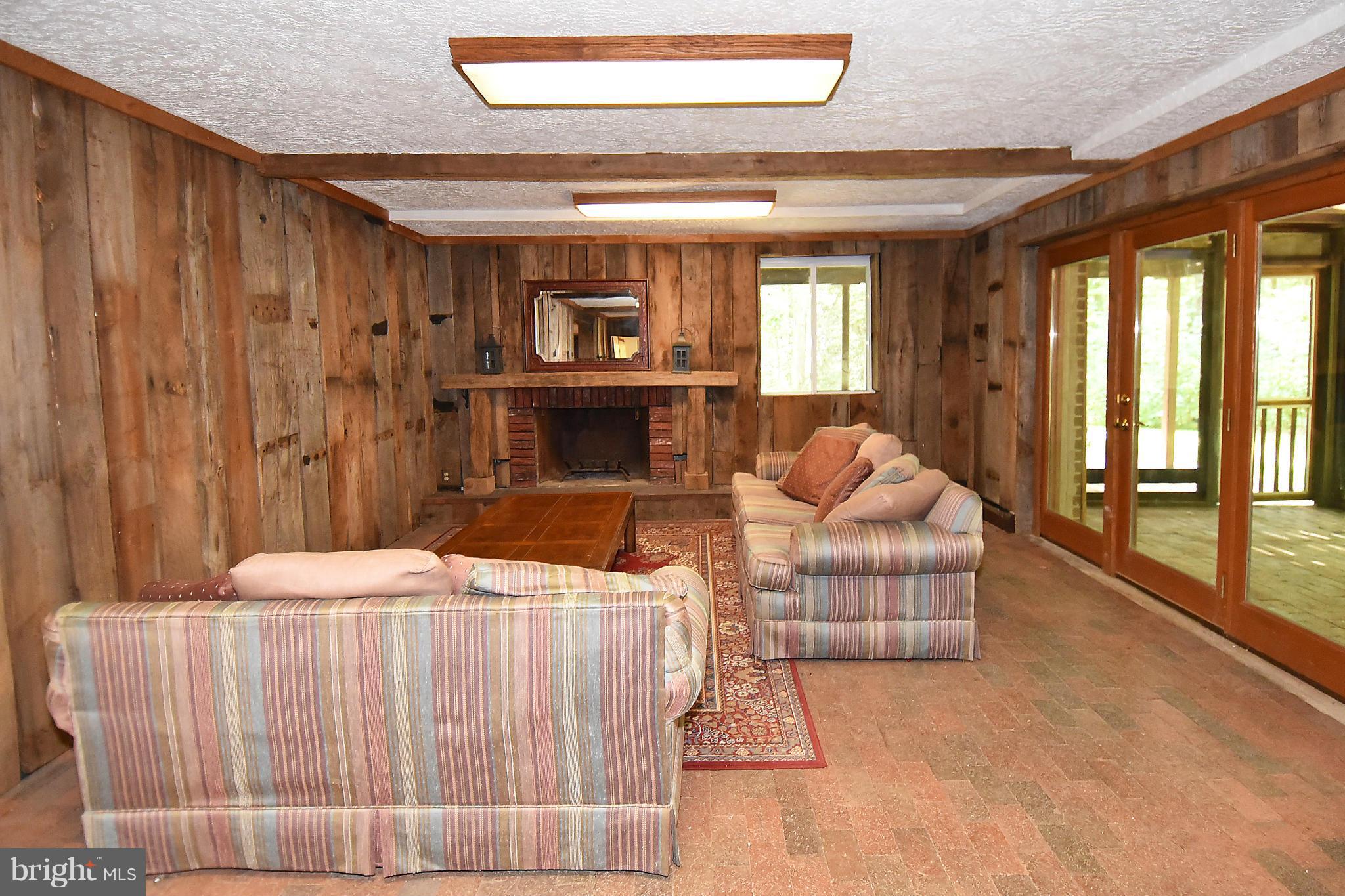 820 Bryan Point Road Accokeek, MD 20607 - Photo 28 of 30 Family Room