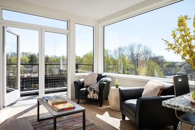 $293,294 | 21 Clover Lane, Unit 103, Westbrook, ME 04092