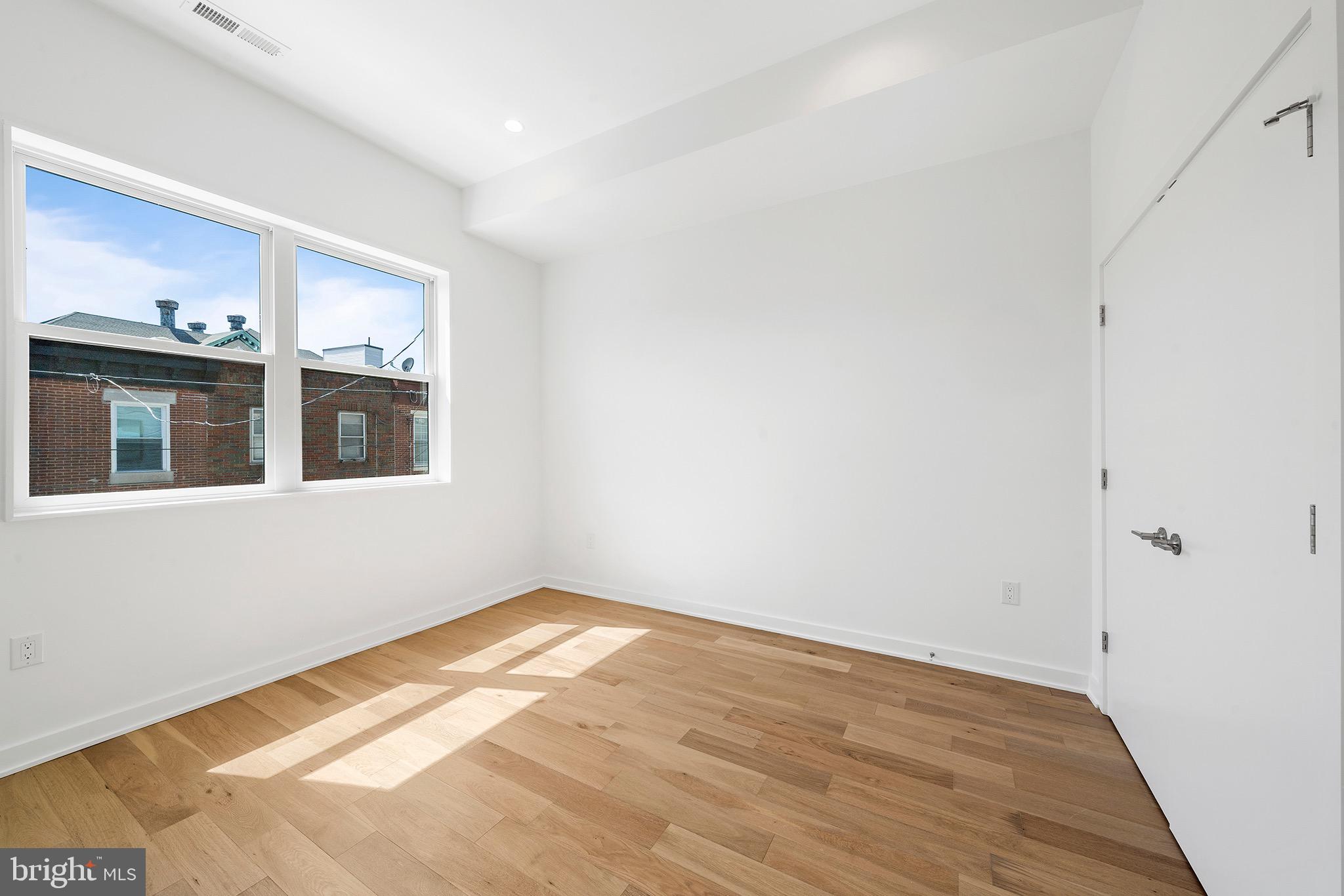 240 Tasker Street Philadelphia, PA 19148 - Photo 14 of 39 Gallery Image 14