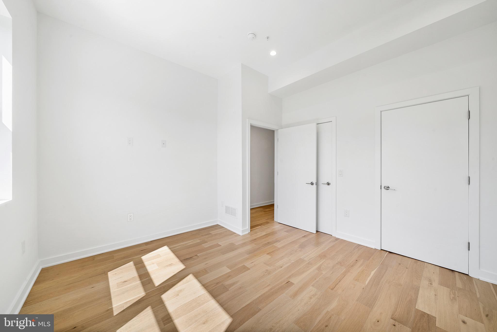 240 Tasker Street Philadelphia, PA 19148 - Photo 16 of 39 Gallery Image 16
