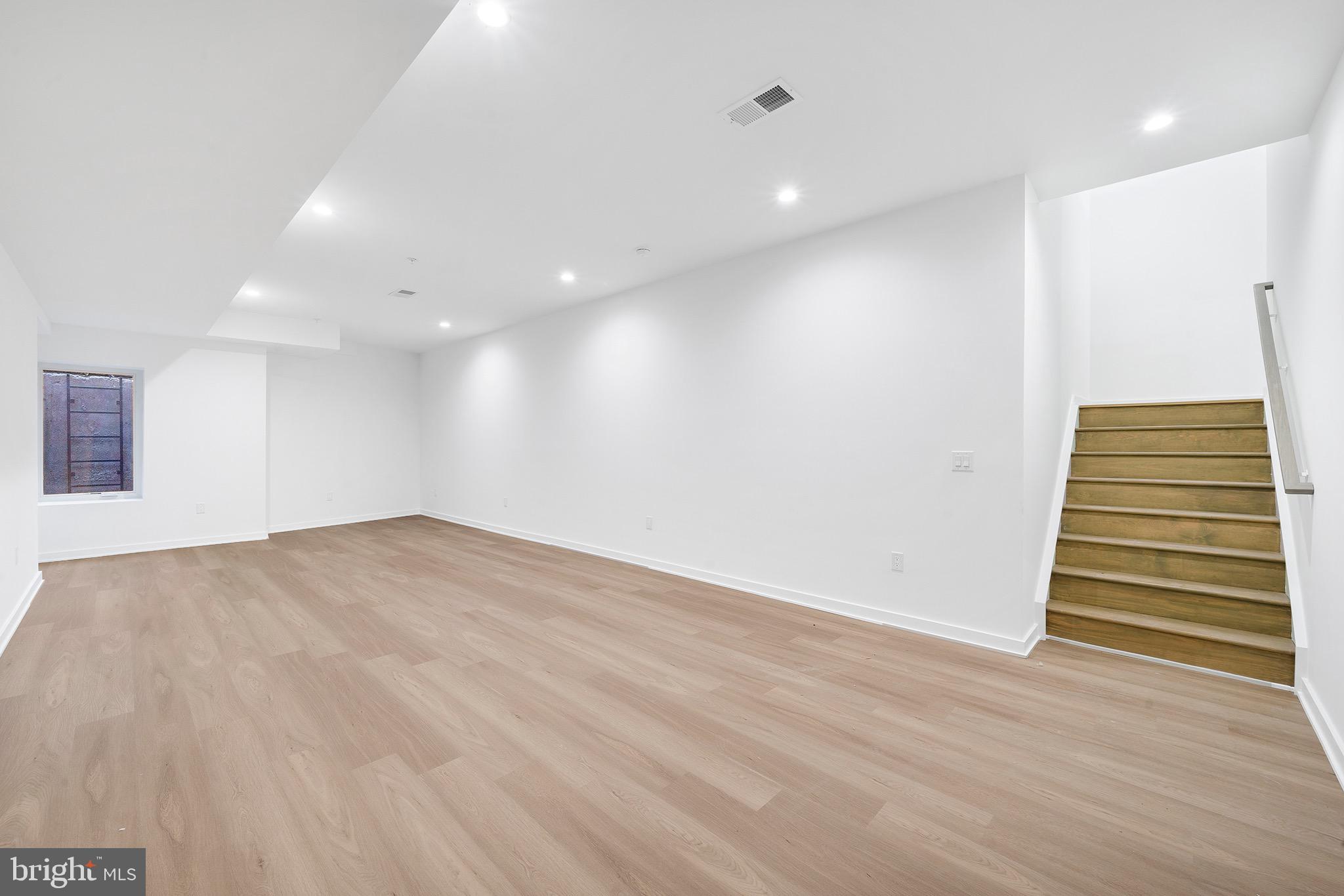 240 Tasker Street Philadelphia, PA 19148 - Photo 36 of 39 Gallery Image 36