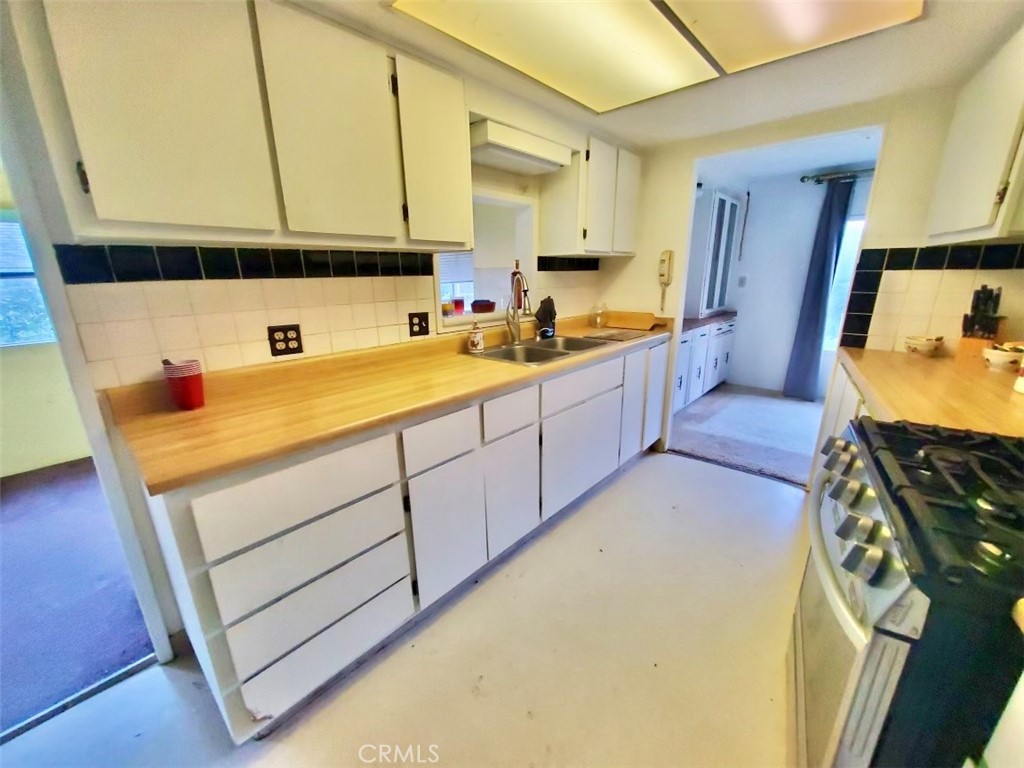7282 Marin Street Nice, CA 95464 - Photo 26 of 69 kitchen
