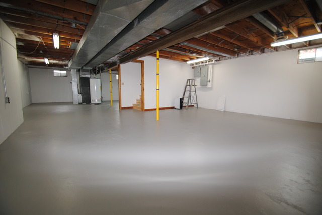 17676 Frazier Road Sandwich, IL 60548 - Photo 18 of 25 a view of empty room with wooden ceiling