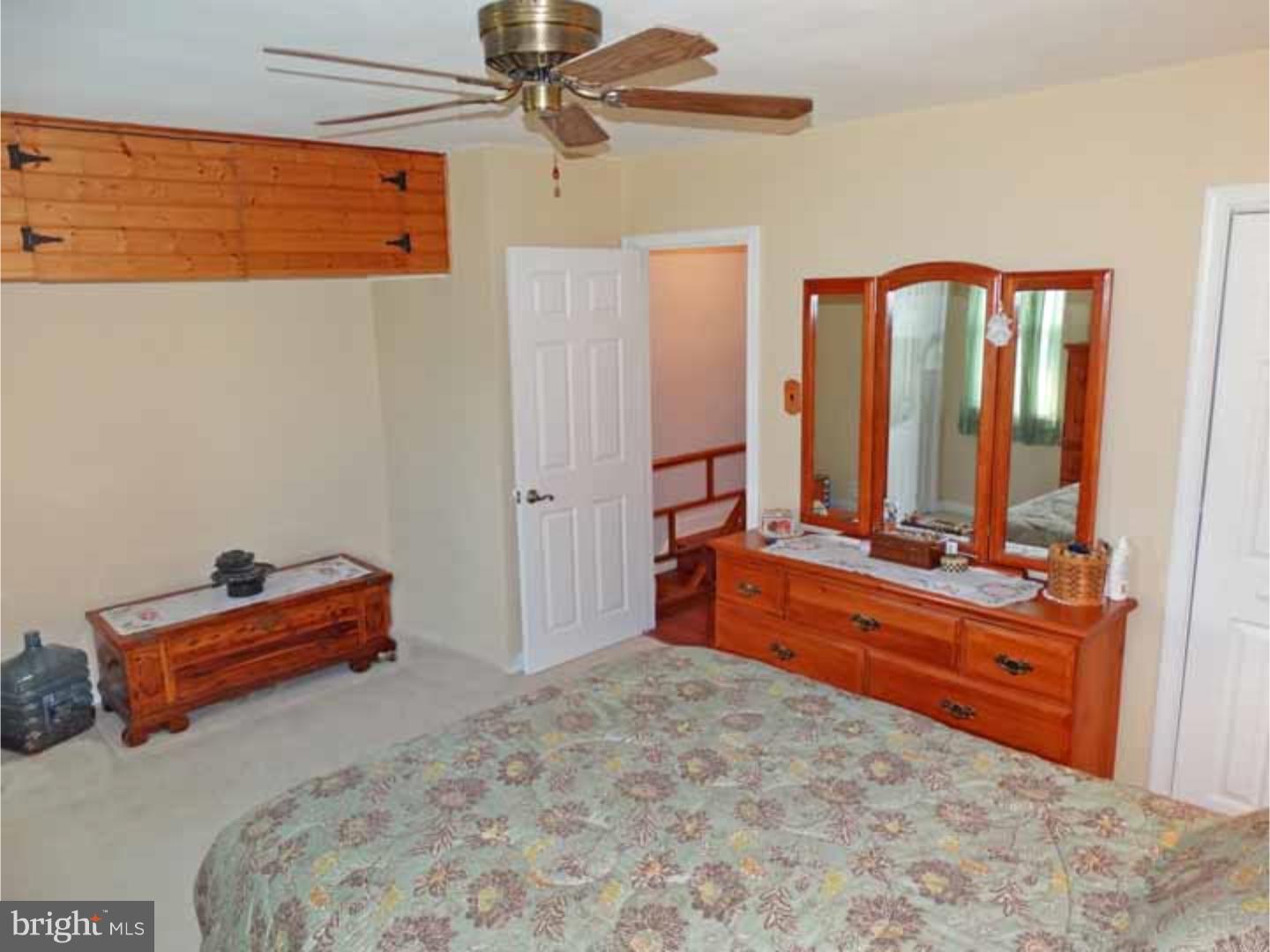 9022 Wesleyan Road Philadelphia, PA 19136 - Photo 12 of 23 Gallery Image 12